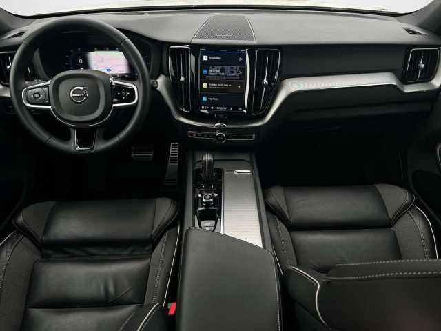 Volvo  B4 D AWD R Design Geartronic/DAB/ACC