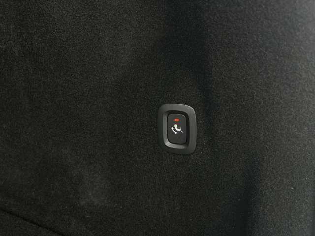 Volvo  B4 D AWD R Design Geartronic/DAB/ACC