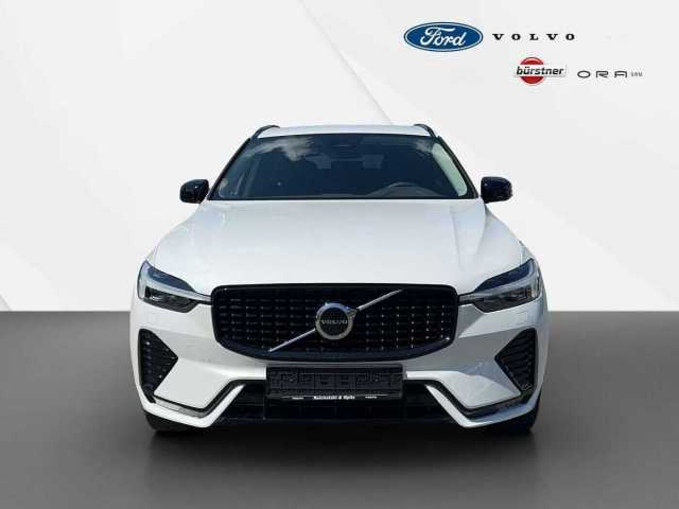 Volvo  B4 D AWD Aut. Plus Dark +ACC +Voll-LED