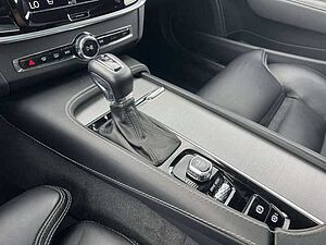 Volvo  D5 AWD Pro Geartronic/4-ZKlima