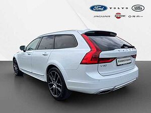 Volvo  D5 AWD Pro Geartronic/4-ZKlima