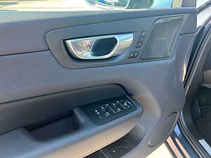 Volvo  T6 AWD Inscription Recharge Plug-In Hybrid