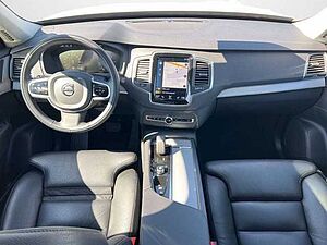 Volvo  B5 D AWD Autom. Momentum Pro/7-Sitzer
