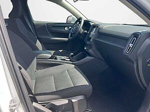 Volvo  T3 Geartronic Momentum Core