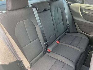 Volvo  T3 Geartronic Momentum Core