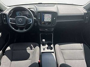 Volvo  T3 Geartronic Momentum Core