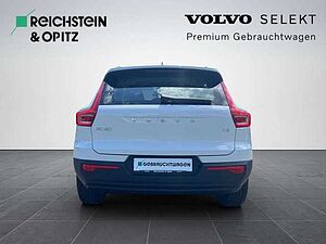 Volvo  T3 Geartronic Momentum Core
