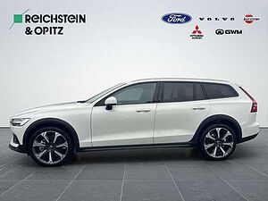 Volvo  B4 D AWD Ultimate +Standhzg