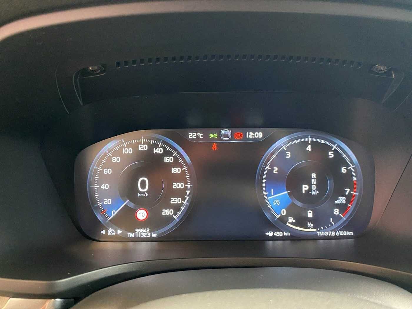 Volvo Kombi B4 Inscription ACC AHK AUT Kam. Leder