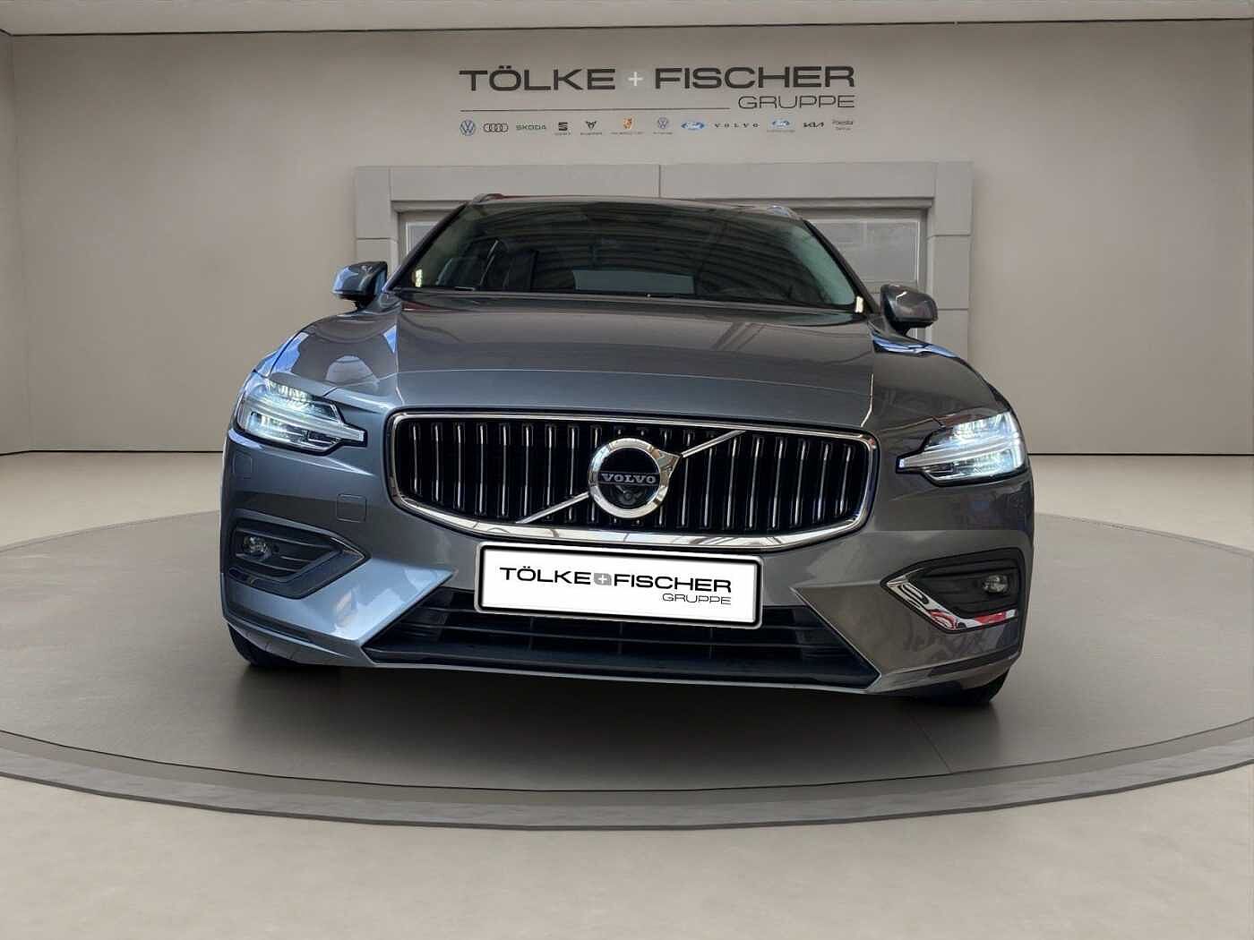 Volvo Kombi B4 Inscription ACC AHK AUT Kam. Leder