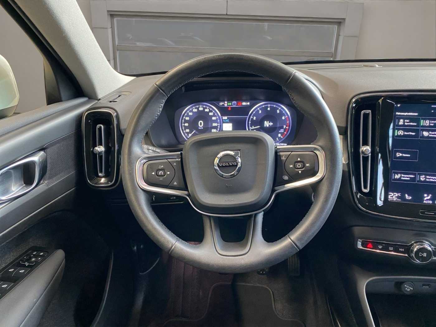 Volvo  T2 Momentum Kam. Virtual DynLicht KlimaA.