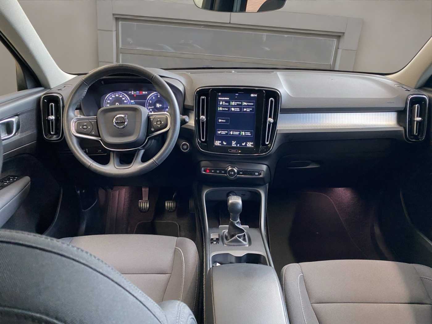 Volvo  T2 Momentum Kam. Virtual DynLicht KlimaA.