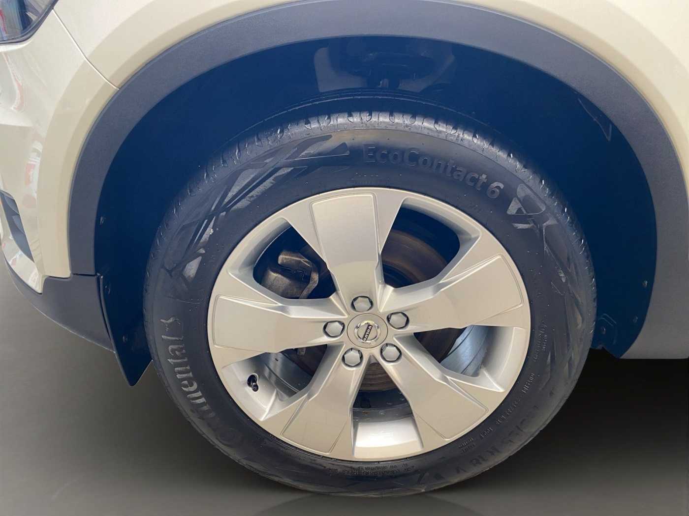 Volvo  T2 Momentum Kam. Virtual DynLicht KlimaA.