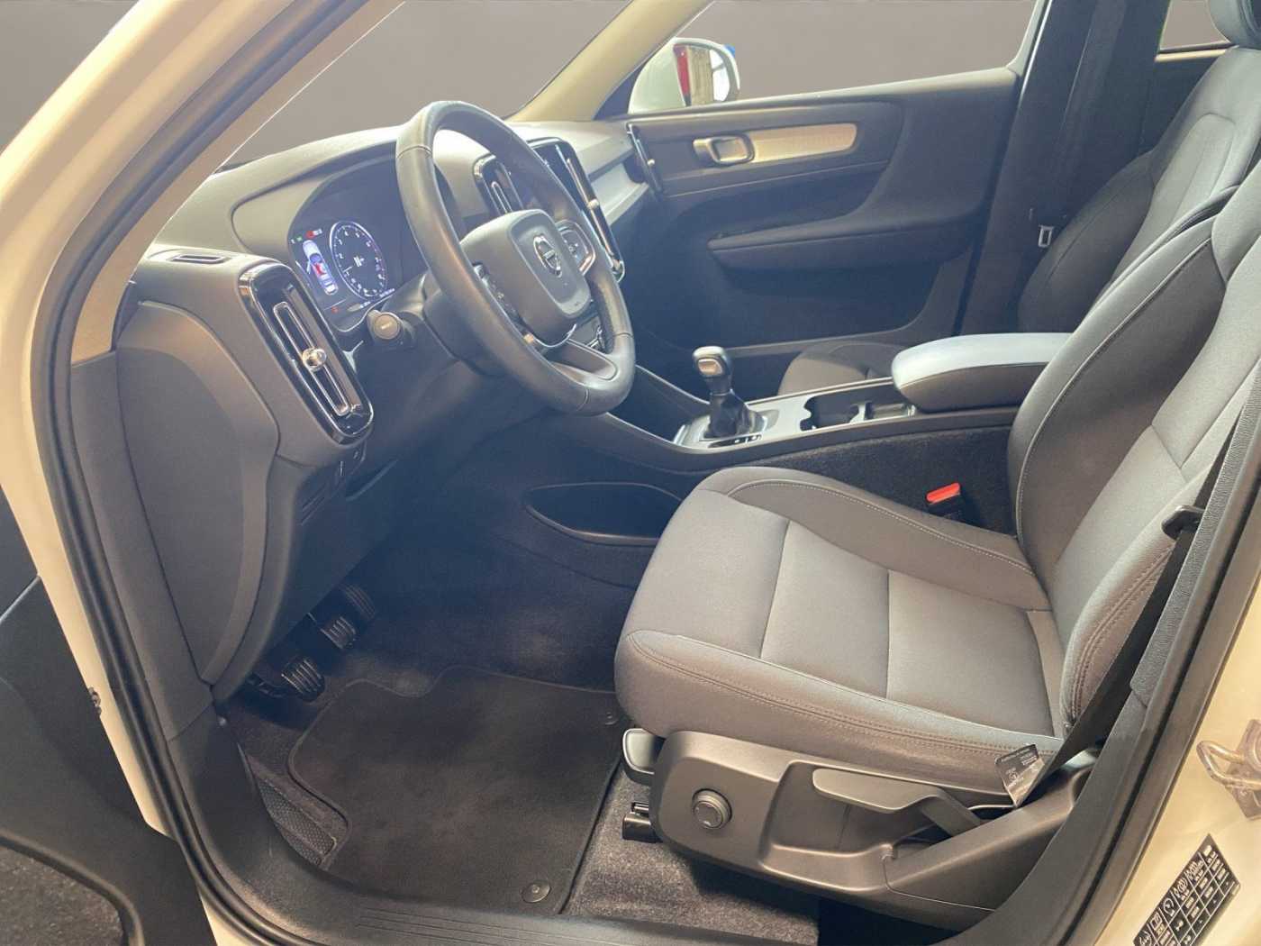 Volvo  T2 Momentum Kam. Virtual DynLicht KlimaA.