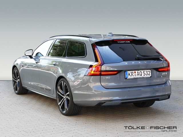 Volvo  Kombi Ultimate Dark B5 AWD Diesel EU6d+Bowers&Wilkins+Pano+Standhzg. +HUD+A. Luftf