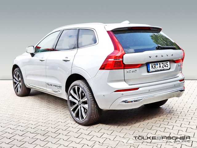 Volvo  Ultimate Bright B4 AWD Diesel EU6d+AHK+360Grad*Kamera+Bowers&Wilkins+Massagefunk