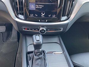 Volvo  Kombi T4 Inscription PDC harman SHZ SpurH
