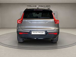 Volvo  T3- R Design AHK AUT Kam. Navi Virtual LED