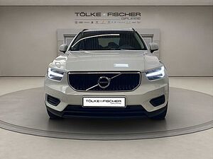 Volvo  T3 Momentum Core AUT Kam. Navi Virtual LED