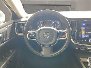 Volvo Kombi B4 Inscription ACC AHK AUT Kam. Leder