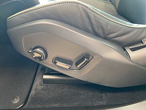 Volvo echarge T6 Twin Engine (E6d) R Design Recha