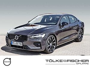 Volvo  Plus Dark B5 AWD Benzin Harman&Kardon+Lenkradhzg. +360Grad*Kamera+Pano+Standhzg.