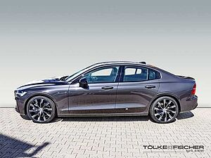 Volvo  Plus Dark B5 AWD Benzin Harman&Kardon+Lenkradhzg. +360Grad*Kamera+Pano+Standhzg.