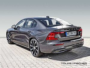 Volvo  Plus Dark B5 AWD Benzin Harman&Kardon+Lenkradhzg. +360Grad*Kamera+Pano+Standhzg.