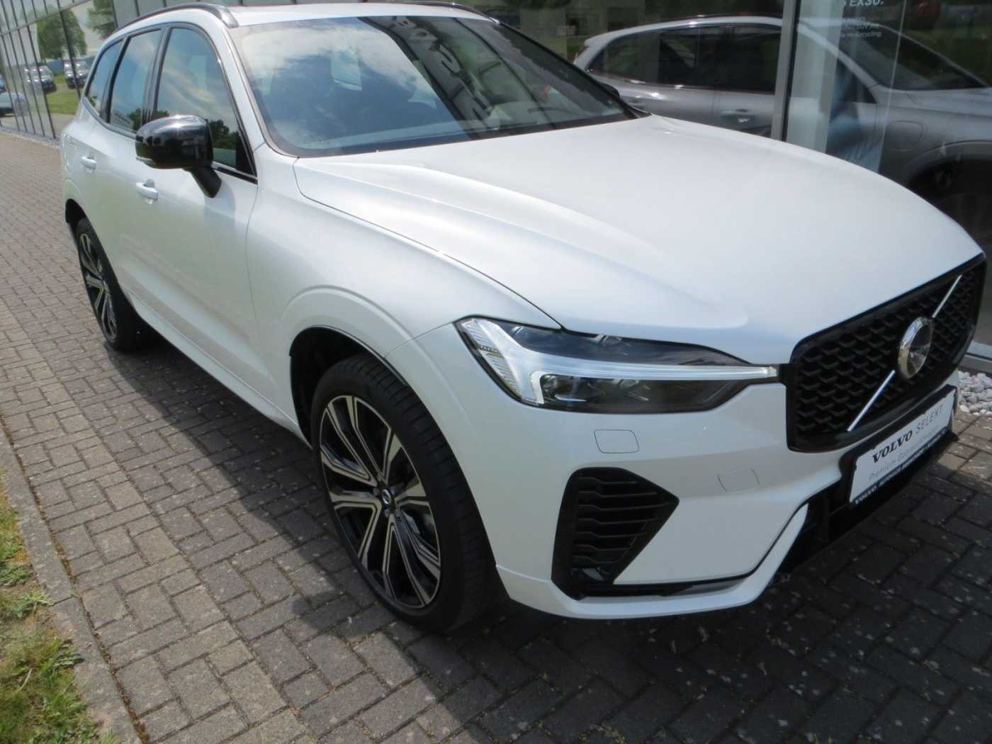 Volvo  T6 AWD Recharge R-Design ACC LM 21&apos, &apos, AHK