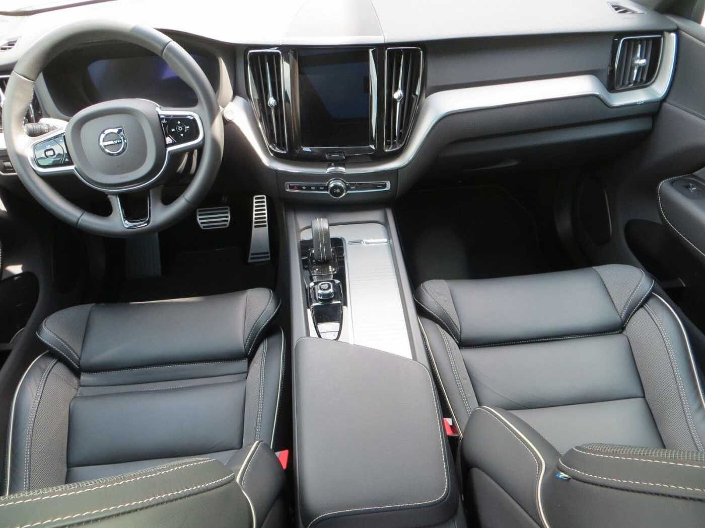 Volvo  T6 AWD Recharge R-Design ACC LM 21&apos, &apos, AHK