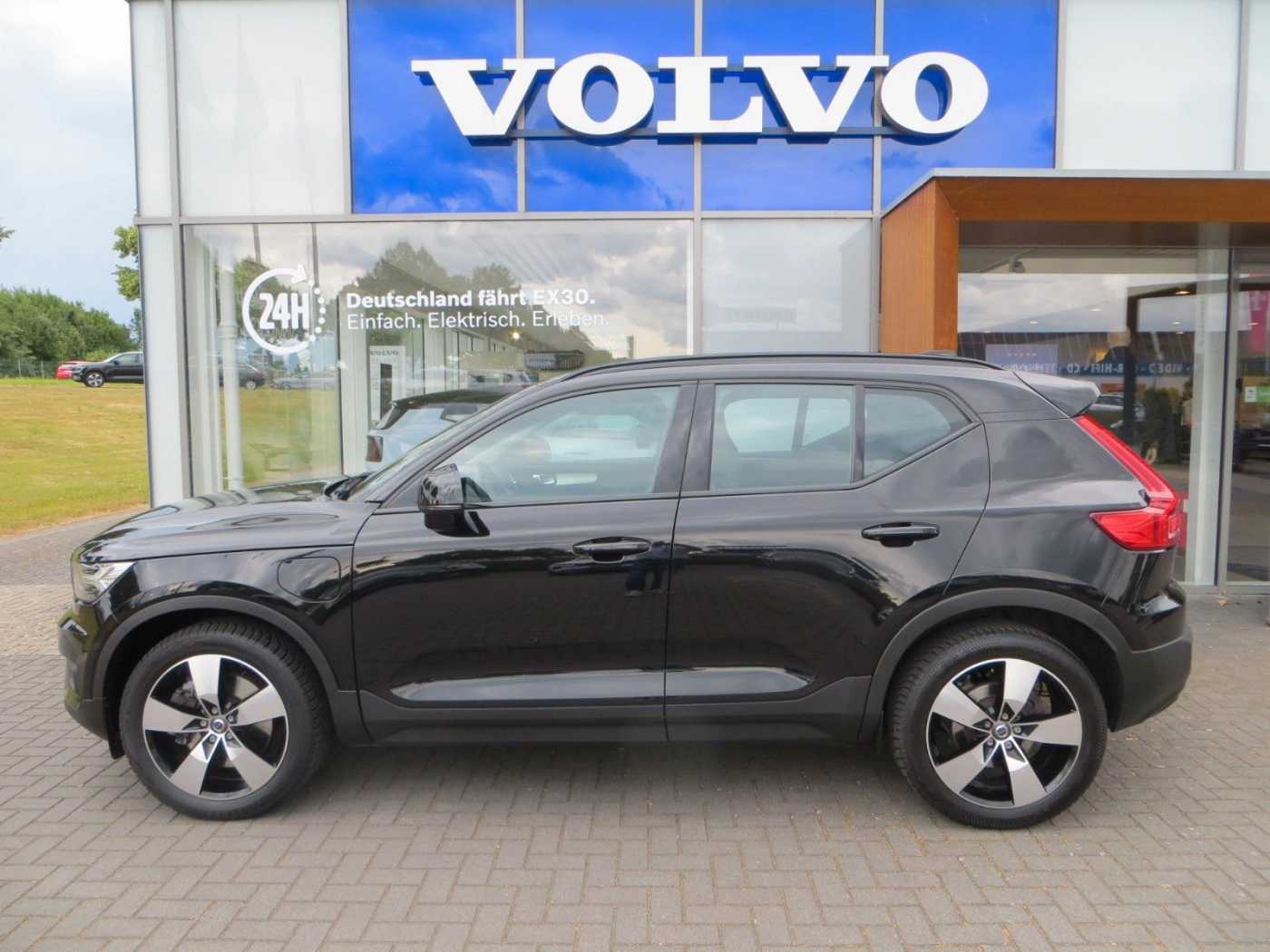 Volvo  T5 Recharge R-Design Expression AHK