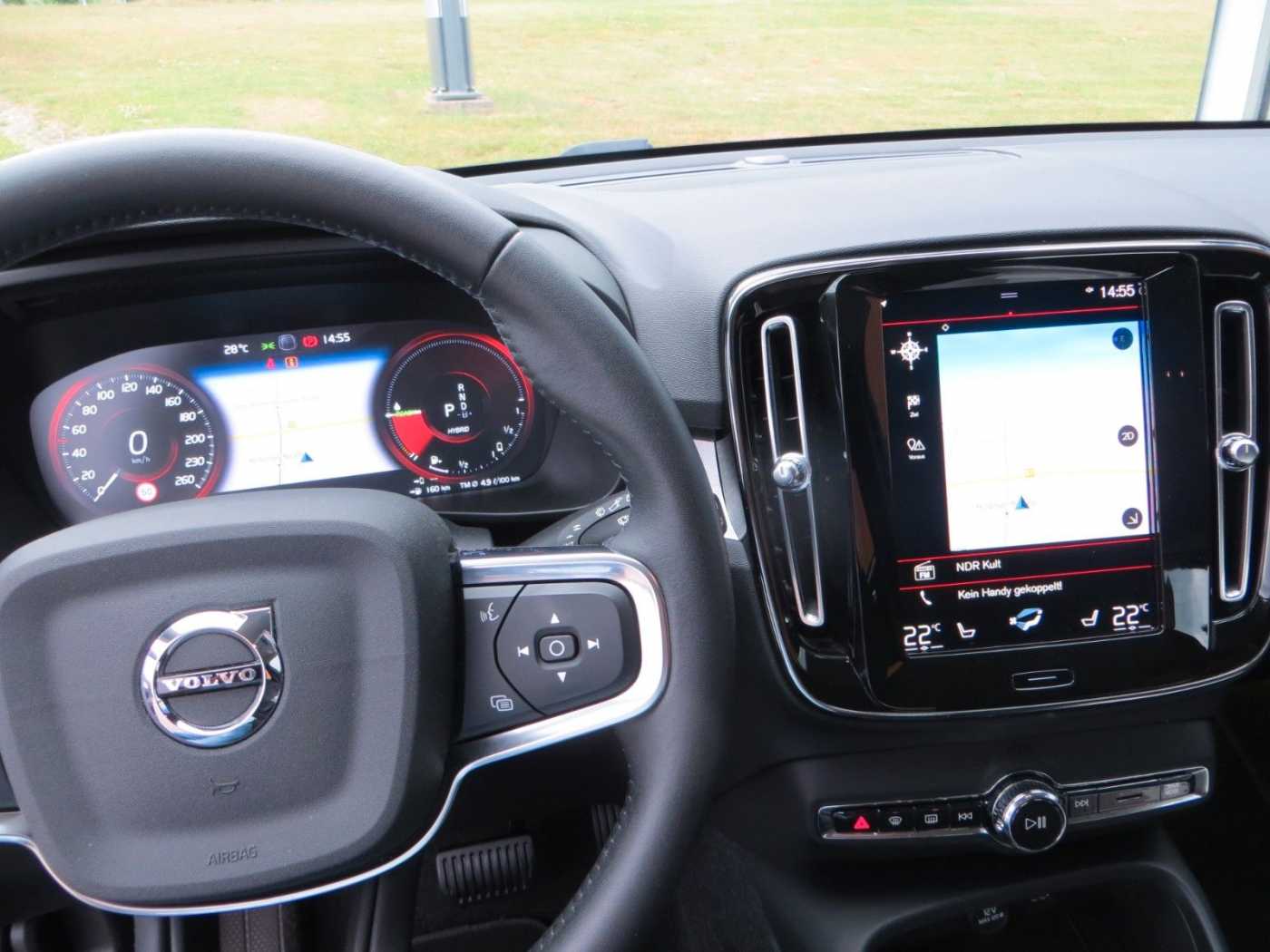 Volvo  T5 Recharge R-Design Expression AHK