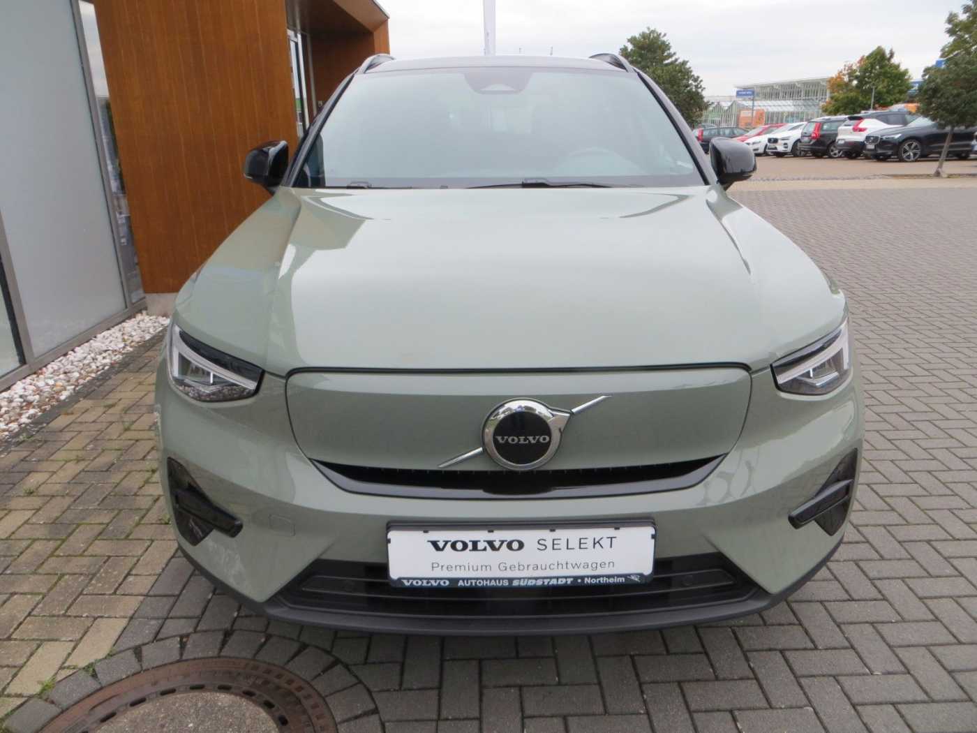 Volvo  Recharge Core SE ALL SAISONS LM 19&apos, &apos,