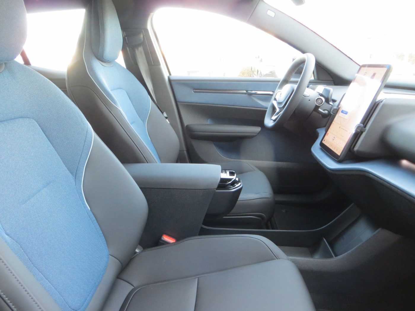 Volvo  Plus SE Extended Range
