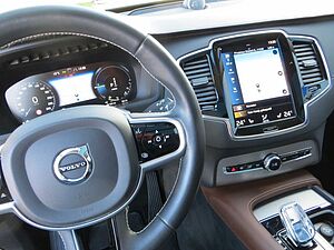 Volvo  T8 Geartronic Recharge Inscription HUD GSD