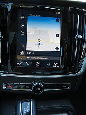 Volvo  D5 AWD Pro HUD GSD 360°-KAM