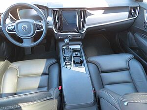 Volvo  D5 AWD Pro HUD GSD 360°-KAM