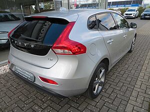 Volvo  T2 Momentum