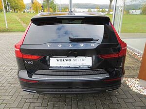Volvo  B4 D AWD Geartronic Pro