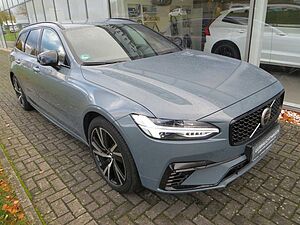 Volvo  T6 AWD Recharge Plus Dark AHK