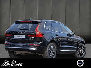 Volvo  XC60 Recharge Core, T6 AWD Plug-in Hybrid, Elektrisch/Benzin, Bright