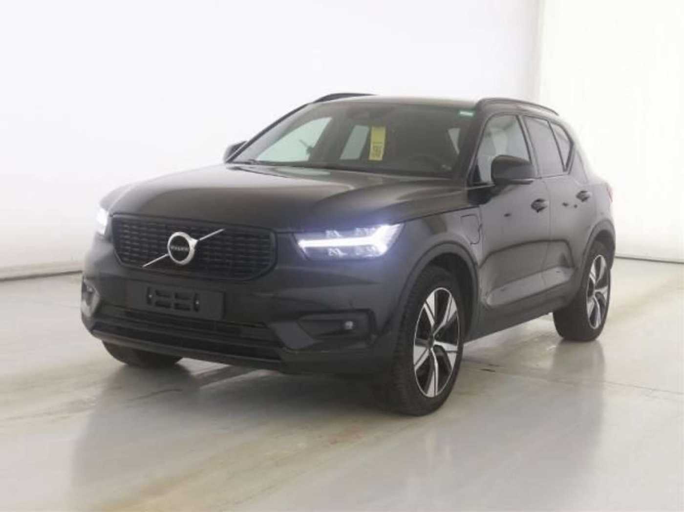 Volvo  R Design Recharge Plug-In Hybrid