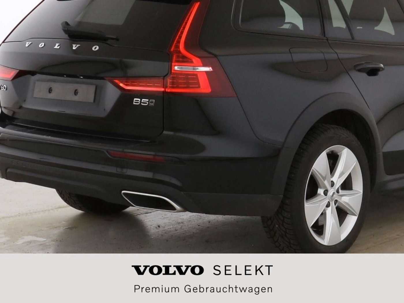 Volvo  V60 B5 AWD Cross Country PRO*ACC*BLIS*H&K*AHK*