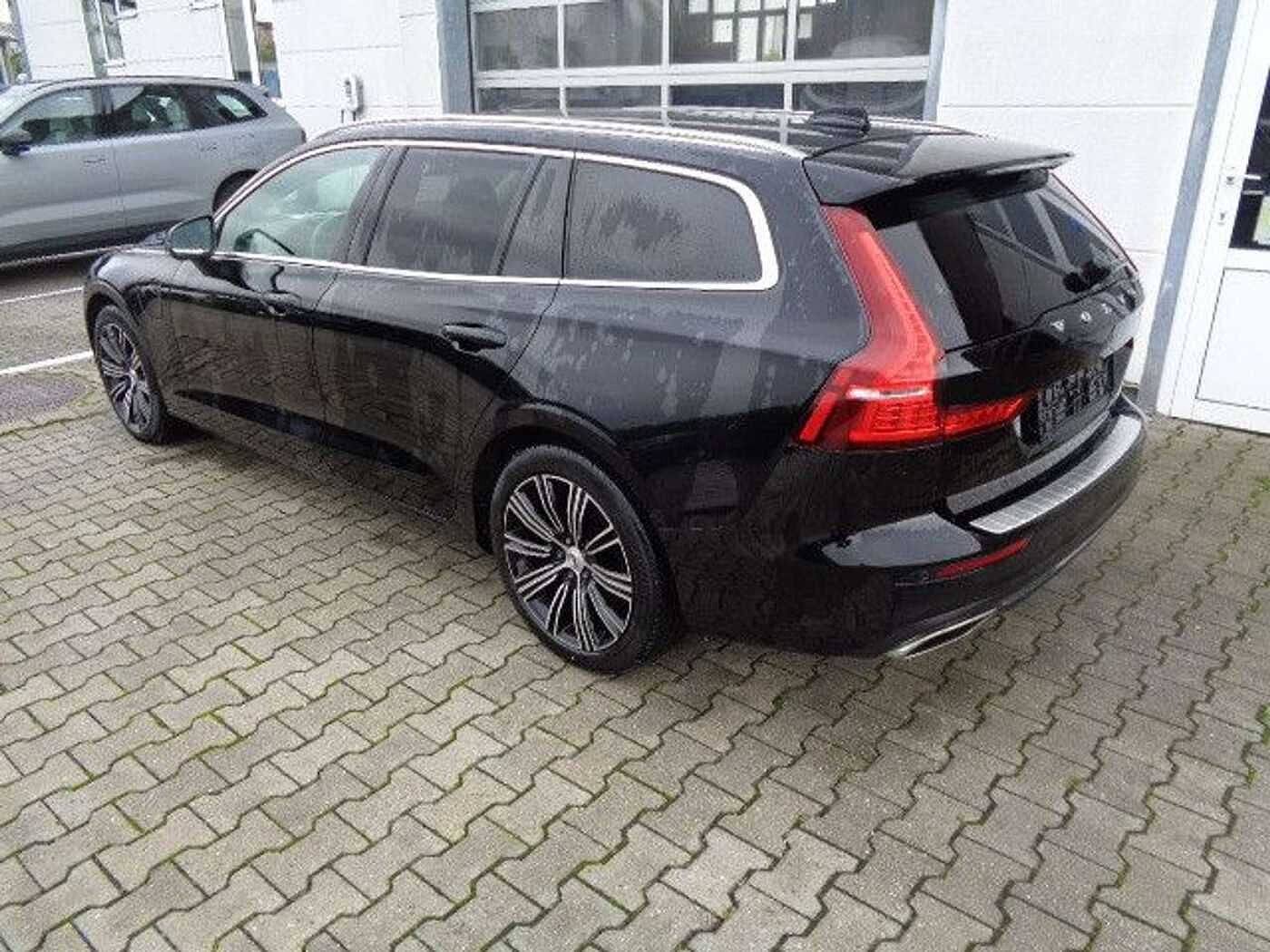 Volvo  T6 Inscription Expression Plug-In Hybrid*AHK
