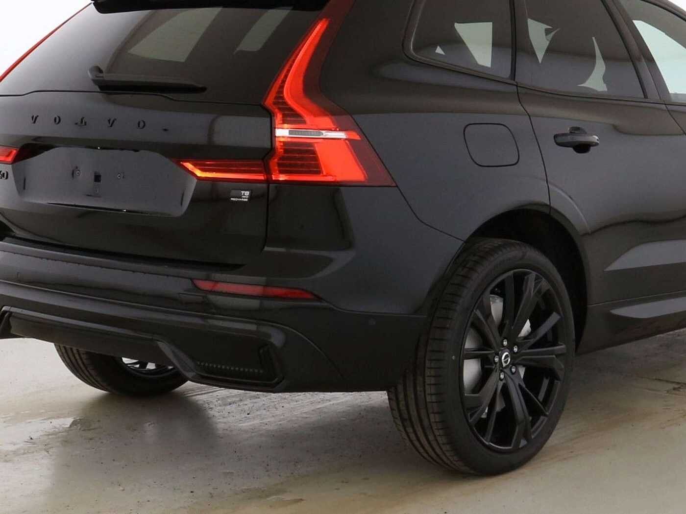 Volvo  T8 Plus Black Edition  Plug-In Hybrid