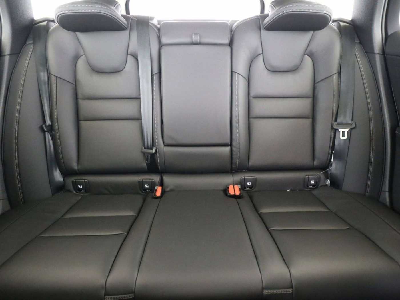 Volvo  Cross Country Ultimate AWD*UPE 79.650.- Euro