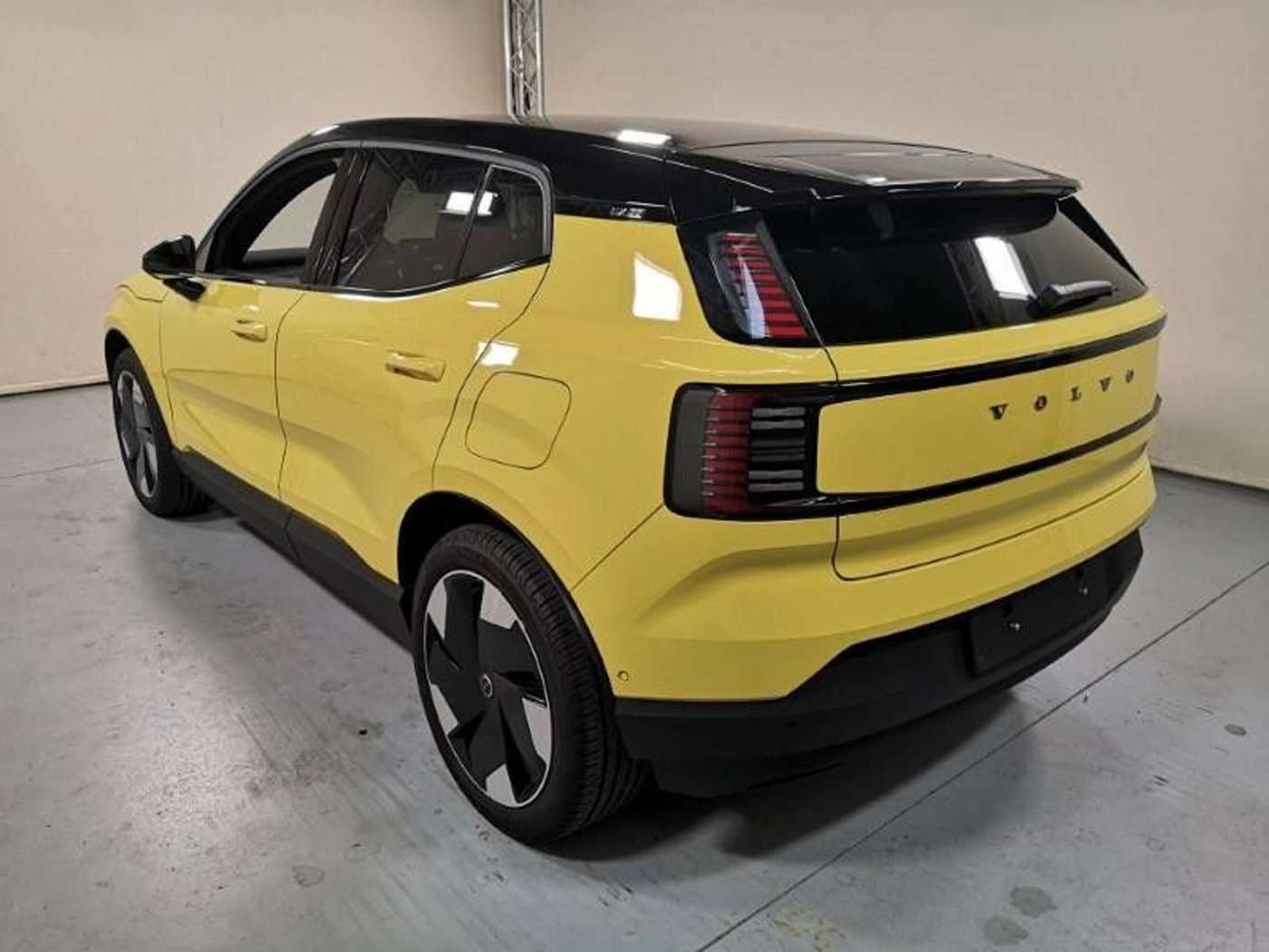 Volvo  Ultra Pure Electric EXTEND RANGE