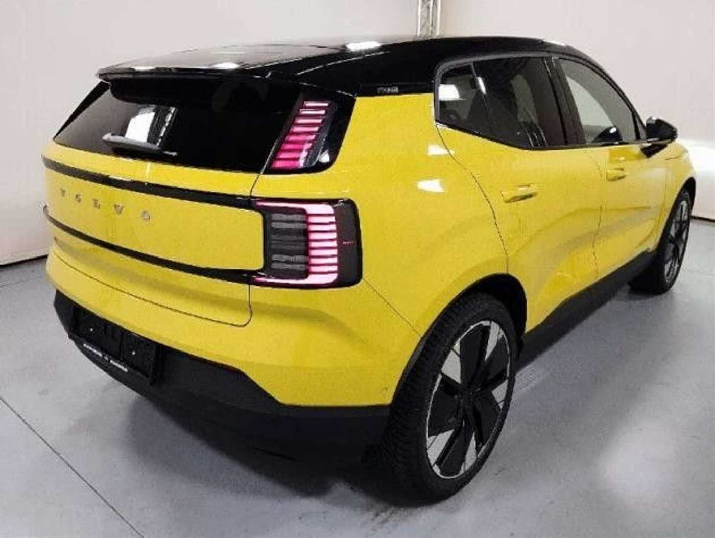 Volvo  Ultra Twin AWD Performance Pure Electric*WP