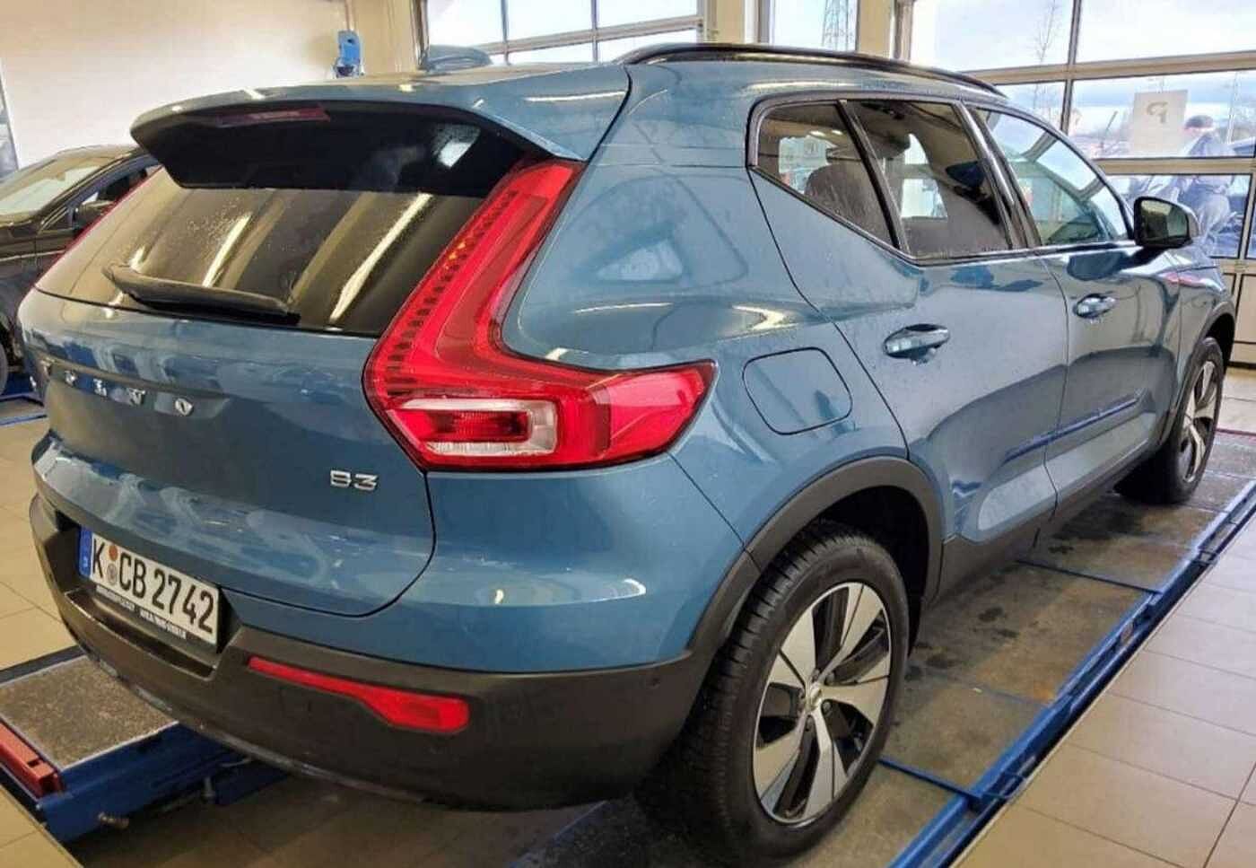 Volvo  Plus Dark*ACC*BLIS*ALARM*KAM