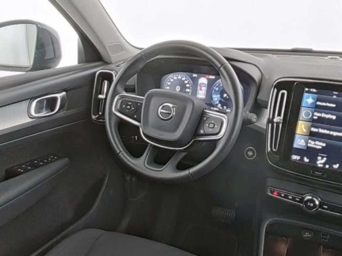 Volvo  Momentum Pro*ACC*BLIS*KAMERA*SH*LH